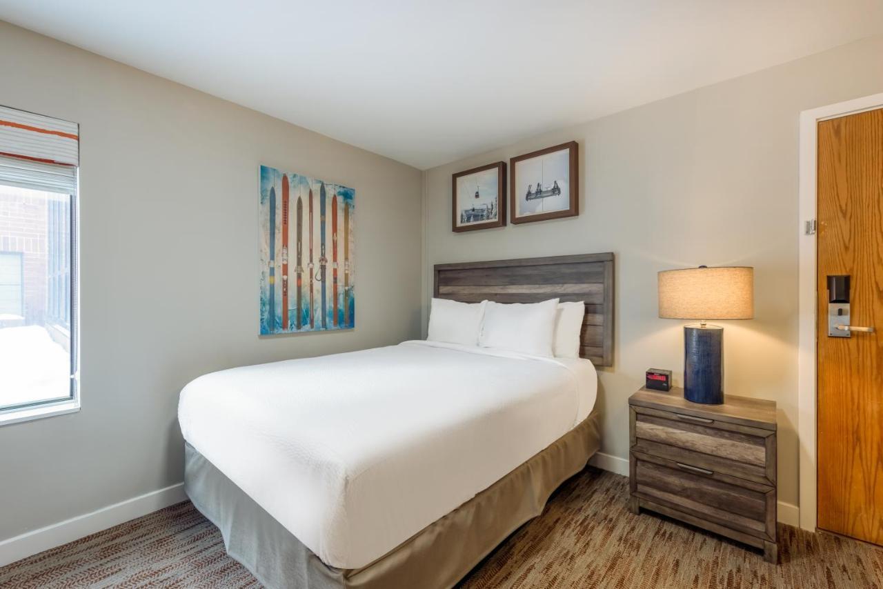 Raintree'S Park Plaza Парк-Сити Экстерьер фото